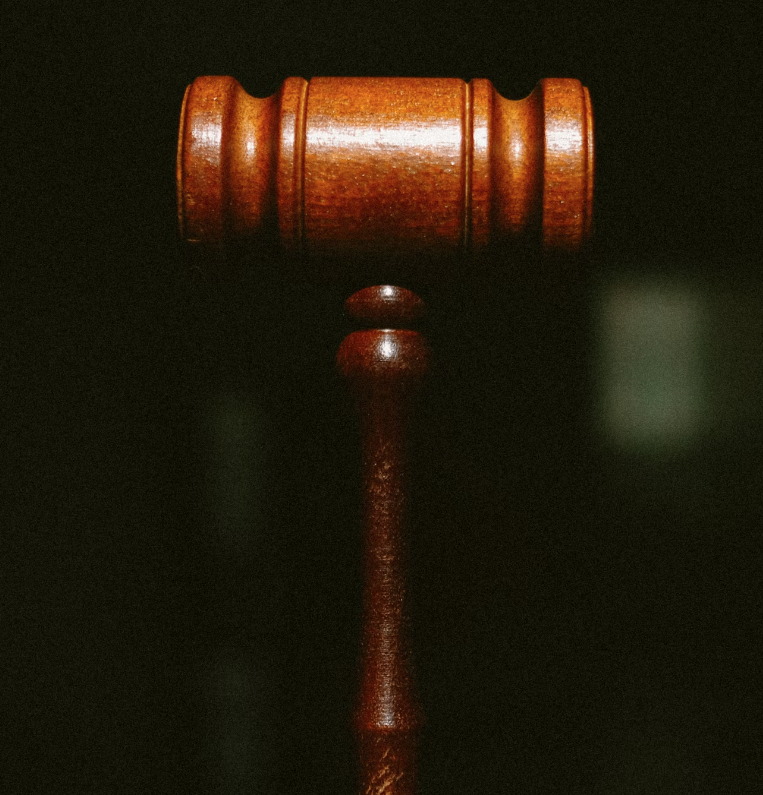 ley-cristina-abogada